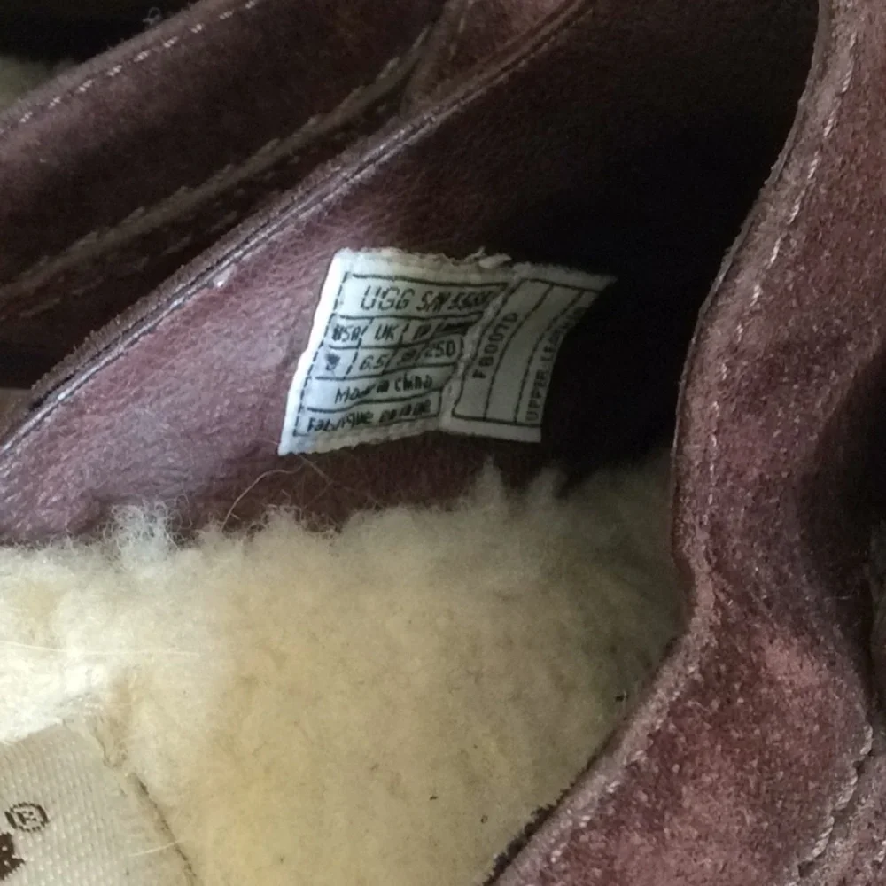 UGG Brown Suede Shoes Perfect for Fall - Picture 5 of 5
